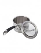 而日本则在黑船事件后迅