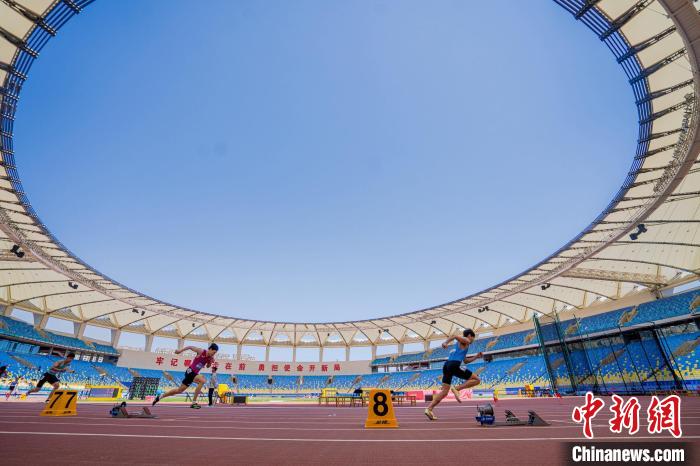 2023年全国田径大奖赛第2站在日照奎山体育中心开