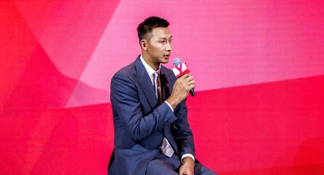 易建联洛杉矶豪宅遭山火焚毁 财富价值反思引发